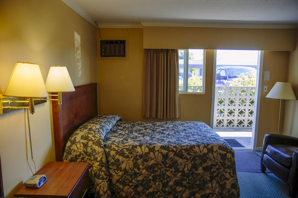 Westward Inn & Suites Langley Exterior foto